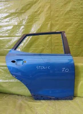 Ford Escape III Front door 000259