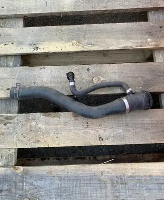 BMW 1 F20 F21 Engine coolant pipe/hose 7596832