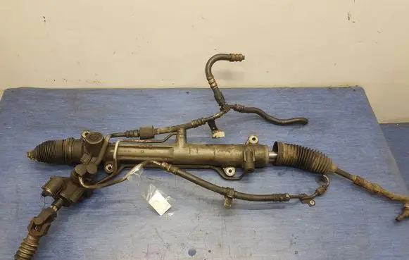 BMW 7 E38 Steering rack 7852501689