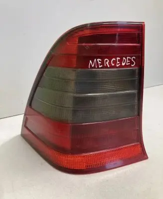 Mercedes-Benz C W202 Rear/tail lights 2028203964