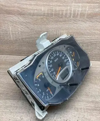 Nissan Almera Tino Speedometer (instrument cluster) J11BU010 1318965 FORDIESELLHD