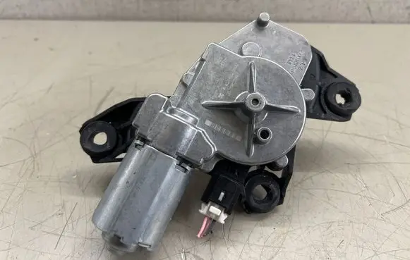 Renault Kadjar Rear window wiper motor 287108228R 0390205007 A4538205800