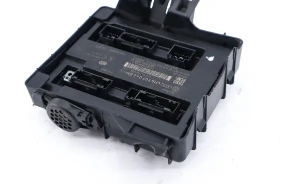 Audi A6 S6 C7 4G Comfort/convenience module 4H0907064BN 5DK010565-02 4G0907368