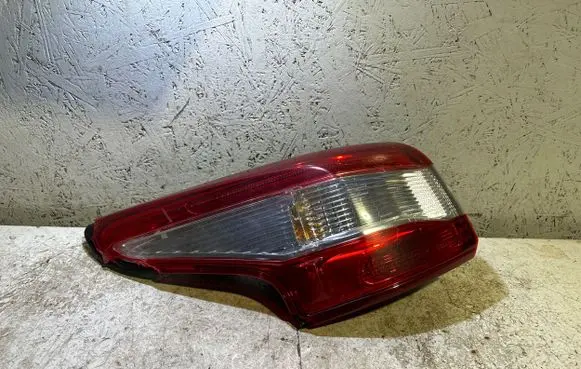 Nissan Qashqai Rear/tail lights 265554EA0A