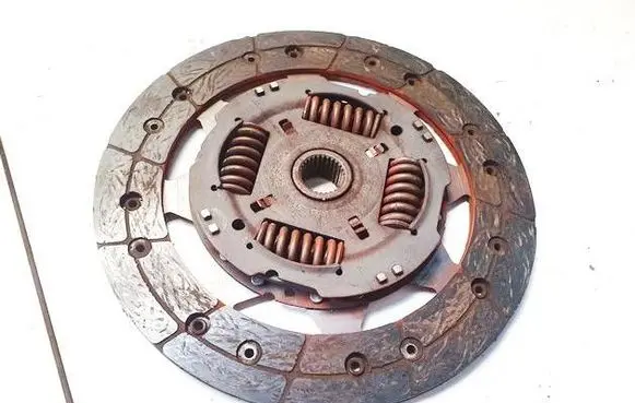 Volkswagen Caddy Clutch pressure plate 322039110