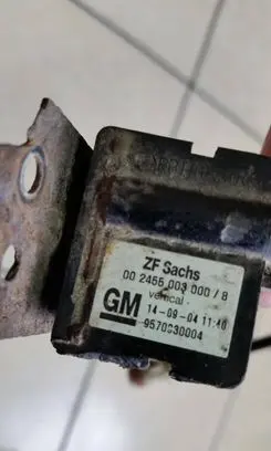 Opel Zafira B Sensor 13104286
