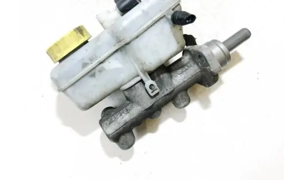 Skoda Roomster (5J) Master brake cylinder