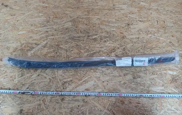 Hyundai i40 Windshield trim 861323Z000 DW21066587