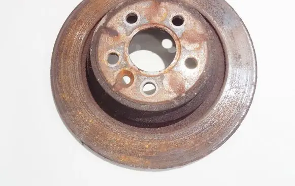 Ford Galaxy Rear brake disc neventiliuojamas