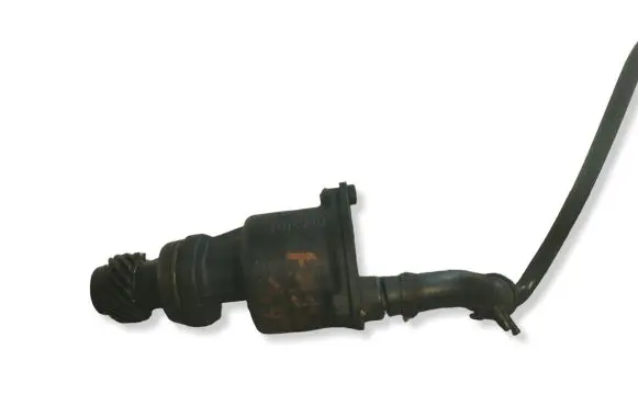 Volkswagen PASSAT B4 Vacuum pump 028207A