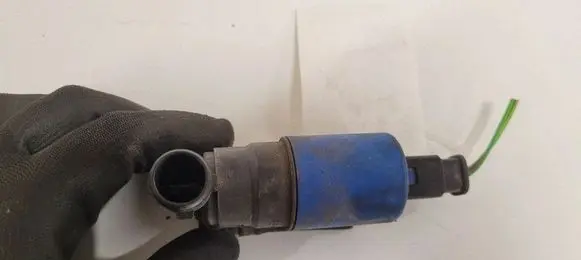 Citroen C5 Windscreen/windshield washer pump