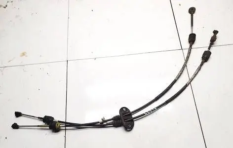 Ford Focus Gear shift cable linkage 8m5r7e395fa