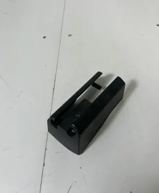 BMW 7 G11 G12 Front passenger seat rail 7360661