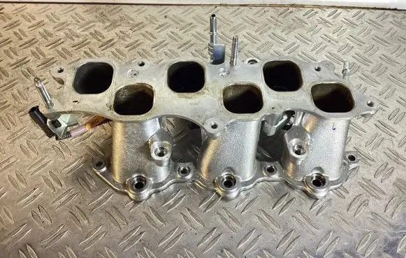 Lexus GS 250 350 300H 450H Exhaust manifold 8221930030B