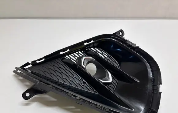 KIA Ceed Front fog light trim/grill 86575j7ka0