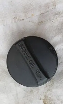 Toyota Prius (XW30) Oil filler cap ENGNE