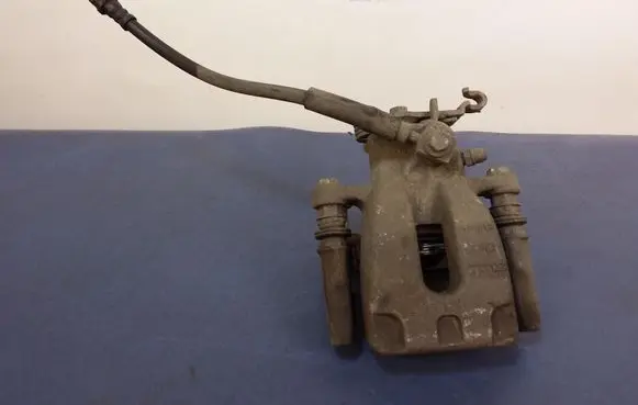 Skoda Octavia Mk3 (5E) Rear brake caliper