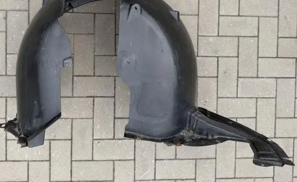 Skoda Octavia Mk3 (5E) Front wheel arch liner splash guards 5E0809957