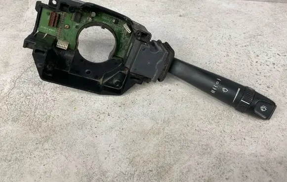 Volvo S80 Wiper control stalk 8691695