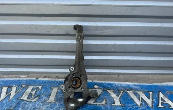 Mercedes-Benz GLC X253 C253 Front wheel hub A2533320101