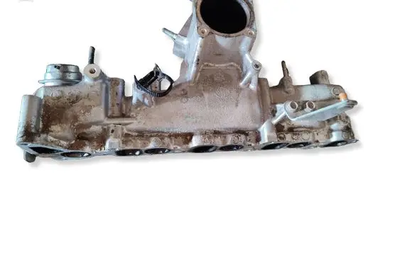 Isuzu D-Max Intake manifold 