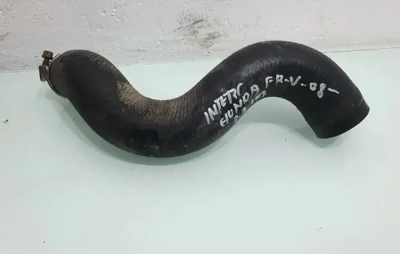 Honda FR-V Intercooler hose/pipe