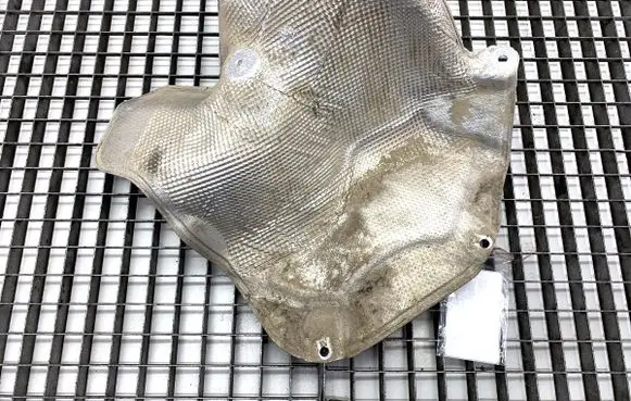 BMW 5 G30 G31 G38 Exhaust heat shield 7340826