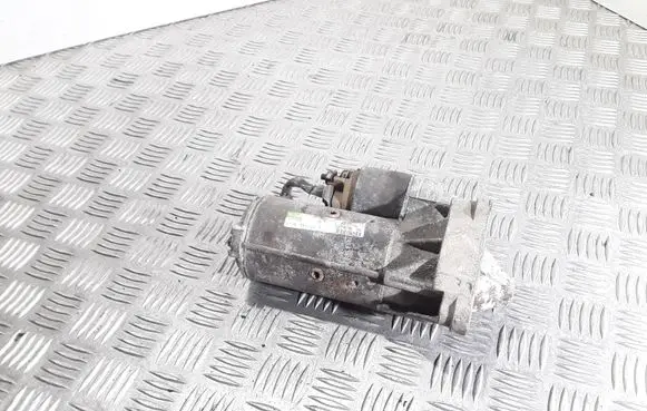 Peugeot 407 Starter motor D7R26