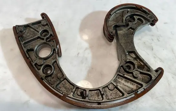 Audi A6 S6 C6 4F Slide rail for timing chain 079109507G