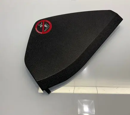 Mercedes-Benz E W211 Dashboard side end trim 2116800378 T0013783 A2116800378