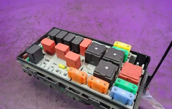 Fiat Punto (199) Fuse box set 