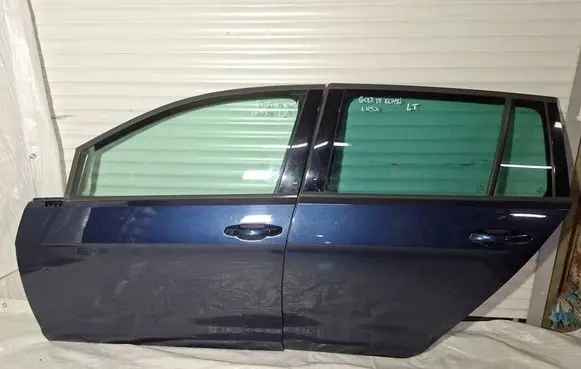 Volkswagen Golf VII Front door 