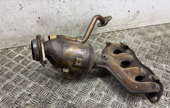 Toyota Prius (XW50) Catalyst/FAP/DPF particulate filter 
