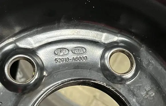 KIA Ceed R15 steel rim 