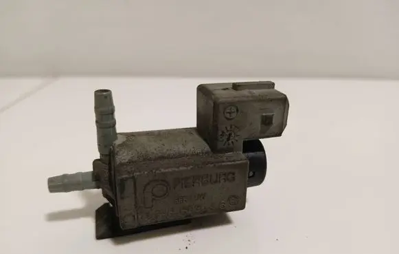 BMW 1 E81 E87 Turbo solenoid valve 70078400 07T249 7537612