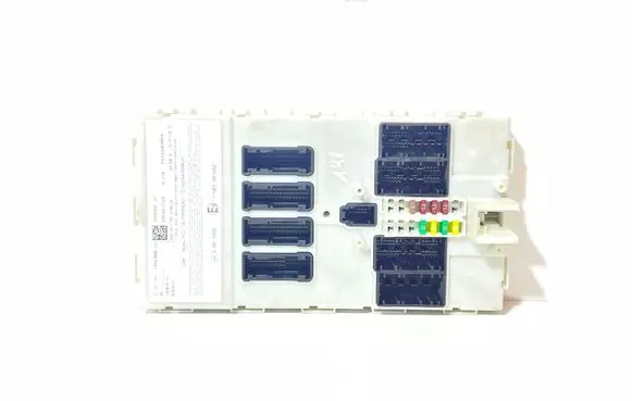 BMW 3 F30 F35 F31 BSM Control unit 6135682438401 61356824384 6824384