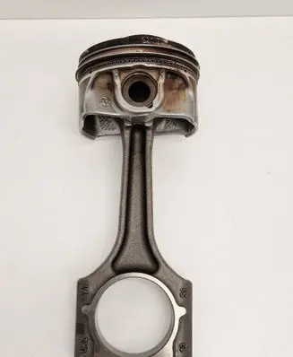 Volkswagen Golf VII Piston with connecting rod 02606LJ1