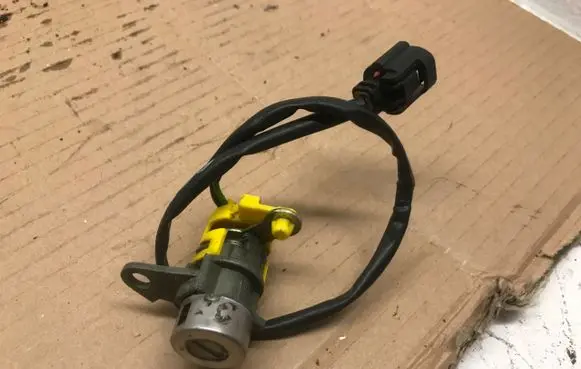 Hyundai Sonata Front door lock (next to the handle) 