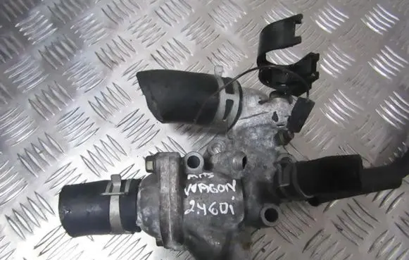 Mitsubishi Space Wagon Engine coolant pipe/hose