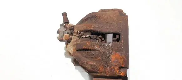 Volkswagen II LT Front brake caliper