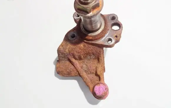 Rear wheel hub