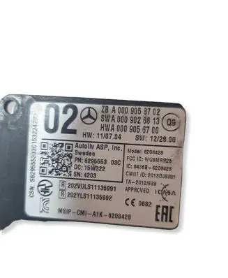 Mercedes-Benz C W205 Blind spot module A0009058702
