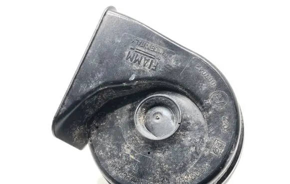 Peugeot 3008 II Horn signal 9815870780