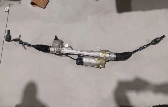 Chevrolet Camaro Steering rack 86813343 825902385