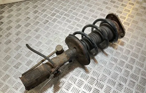 Toyota Corolla Verso AR10 Front shock absorber/damper