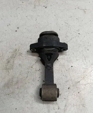Hyundai i30 Engine mounting bracket 6F2A5W14F