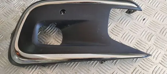 Citroen C4 II Picasso Front bumper lower grill AA37703404 AA37703522