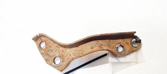 Subaru Forester SH Bracket in trunk/boot 