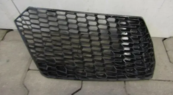 Lamborghini Aventador Front bumper lower grill 470807681