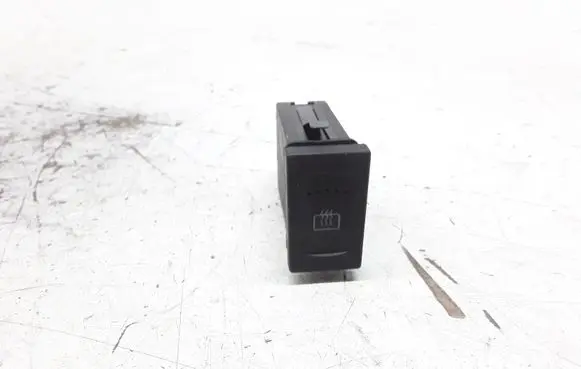 Volkswagen PASSAT B5.5 Windscreen/window heater switch 3B0959621D
